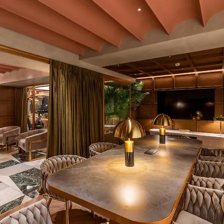 Gatsby Hotel 5*