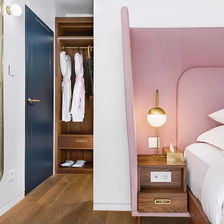 Gatsby Hotel